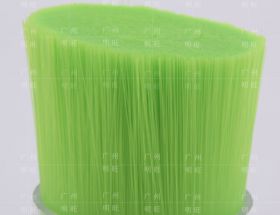 牙刷用塑料絲，磨尖還是平頭毛？【明旺】