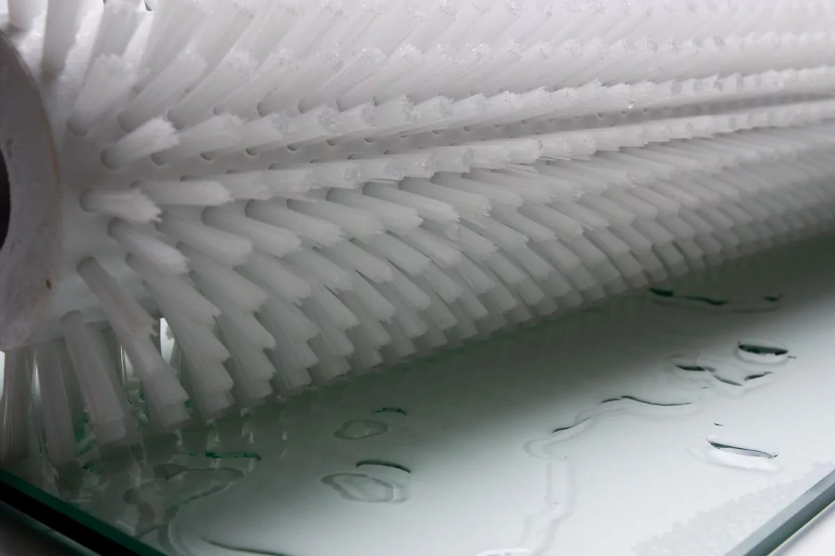 手機(jī)玻璃拋光刷絲